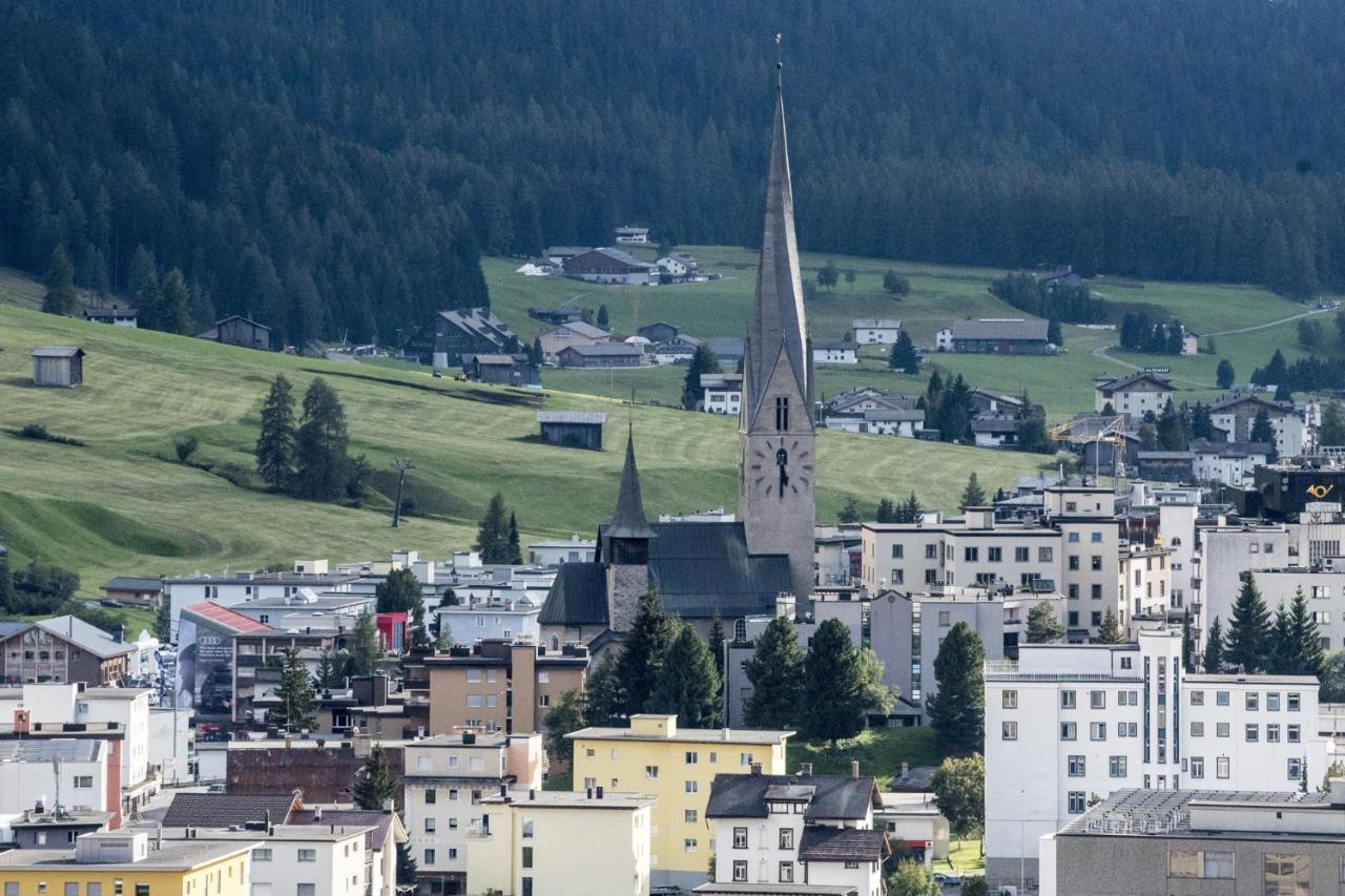 Waldhotel Davos Buitenkant foto